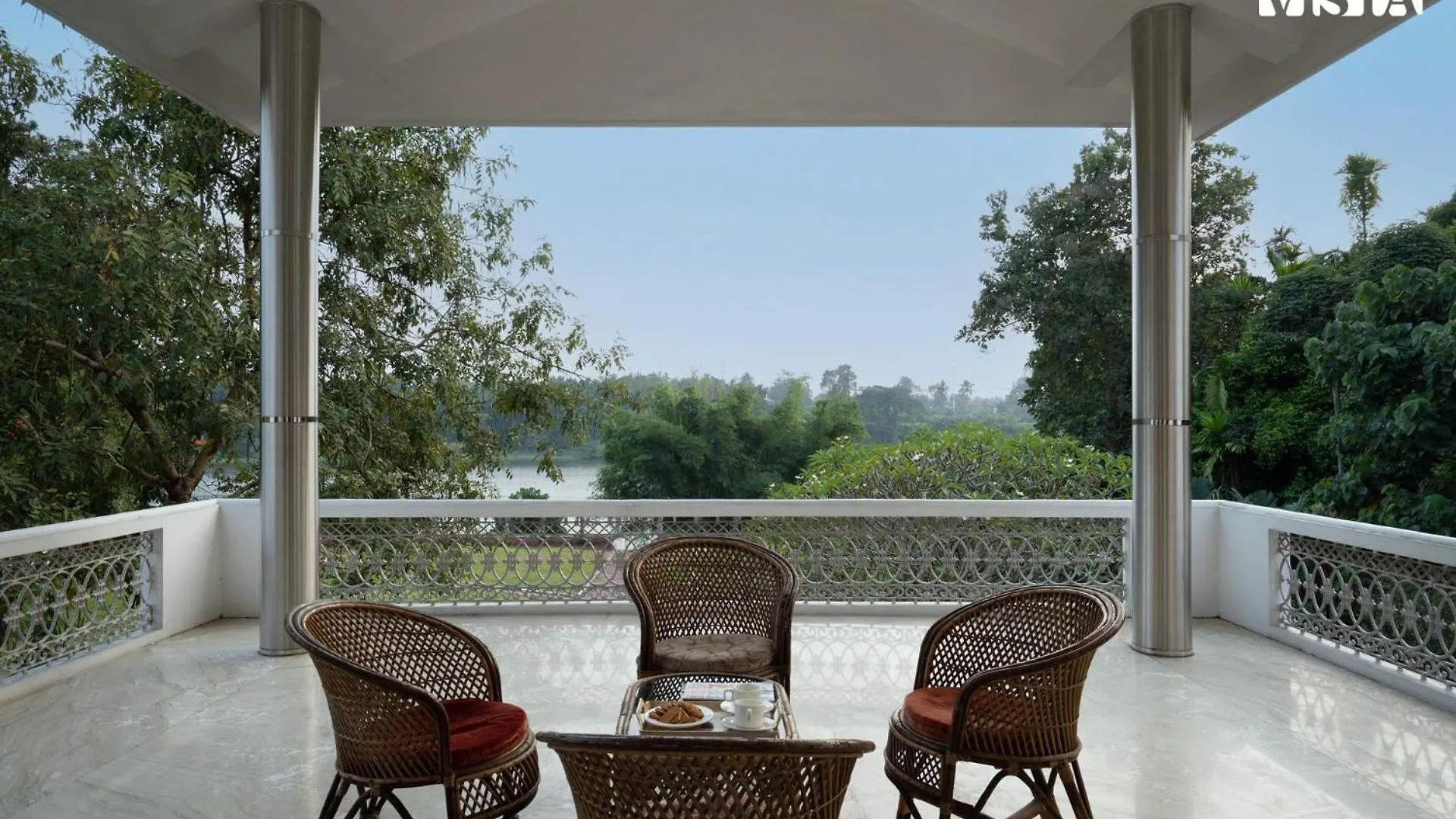 Stayvista At Periyar Palace- Pet Friendly, River View Villa With Garden Kochi Hotel
