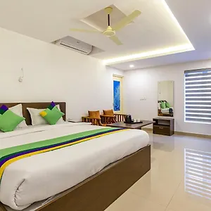 Hotel Treebo Trend Airport Avenue Plaza Cochin Airport, Kochi