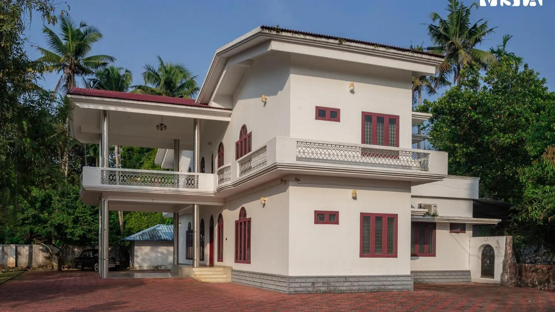 Stayvista At Periyar Palace- Pet Friendly, River View Villa With Garden Kochi India