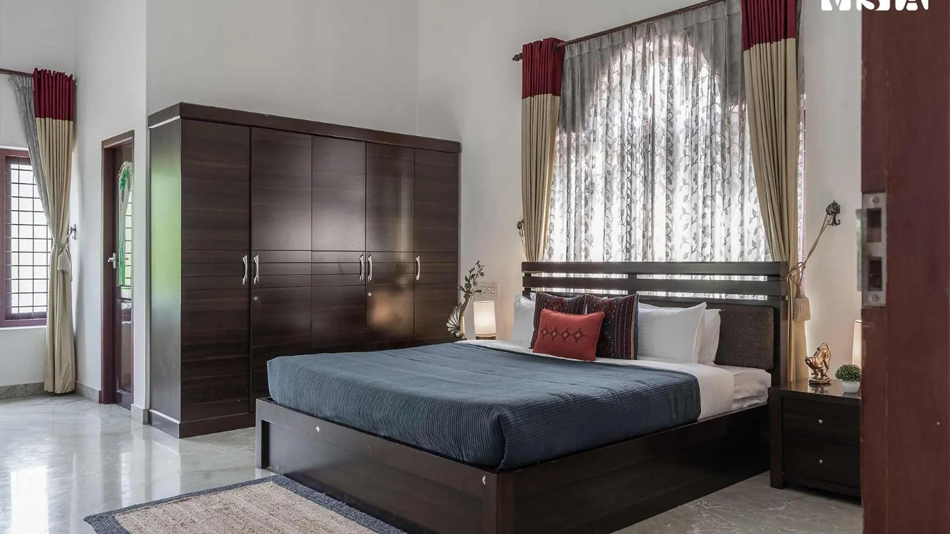 Hotel Stayvista At Periyar Palace- Pet Friendly, River View Villa With Garden Kochi